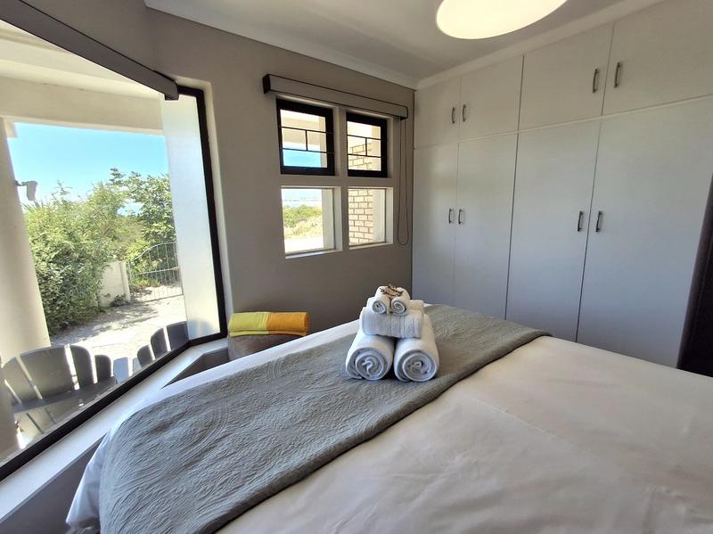 4 Bedroom Property for Sale in Britannia Bay Western Cape